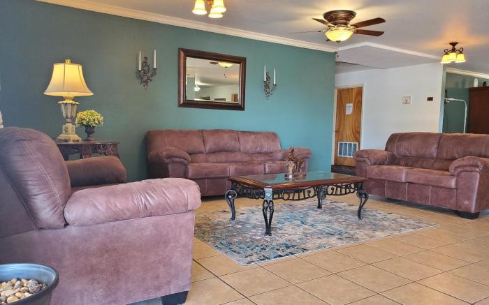 Candlelight Inn Suites Hwy 69 near McAlester