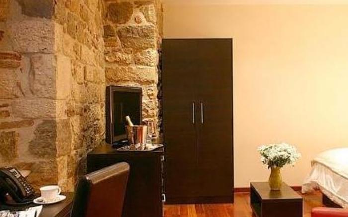 Palace Suites Heritage Hotel - Adults Only