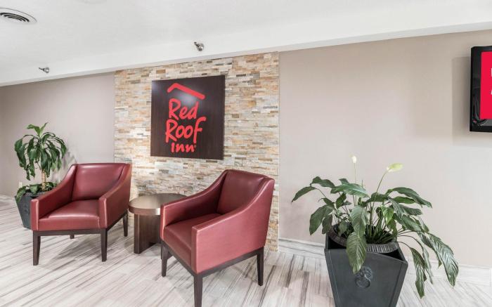 Red Roof Inn Cadiz