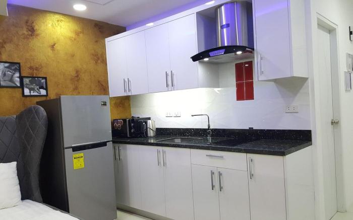 Brand New Studio Unit in Kandi Tower 3