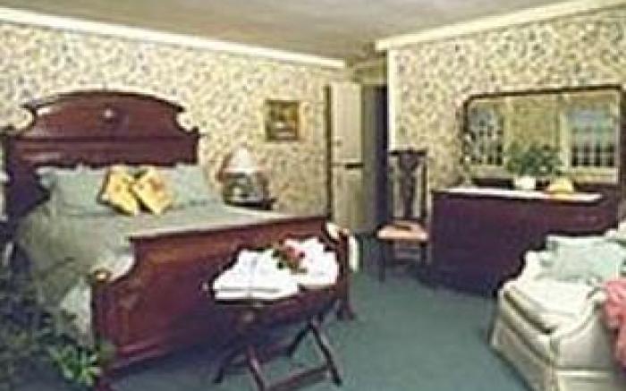 Adair Country Inn & Restaurant