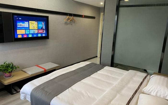 Thank Inn Hotel Anqing Guangcai Big Market Passenger Center