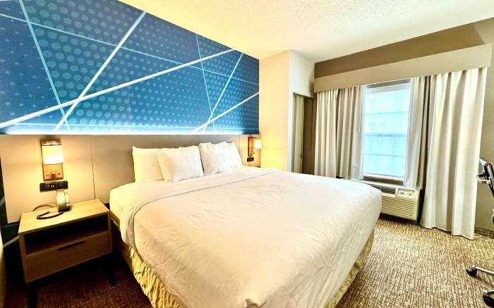 Comfort Suites East Brunswick - South River