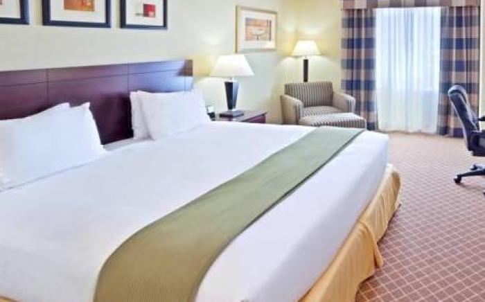 Holiday Inn Express Hotel & Suites Chehalis - Centralia By IHG