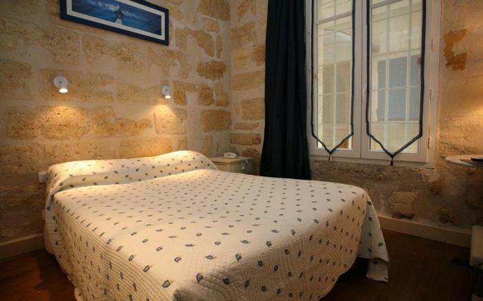 Qualys-Hotel Bordeaux La Tour Intendance