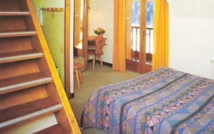 Logis Hotel Spa la Cascade