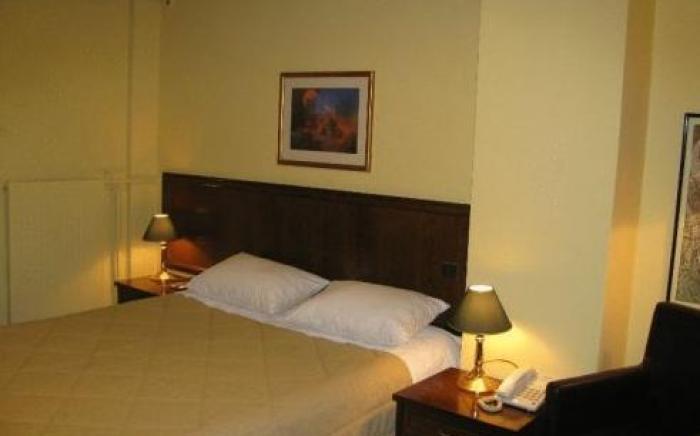 Nicola Hotel