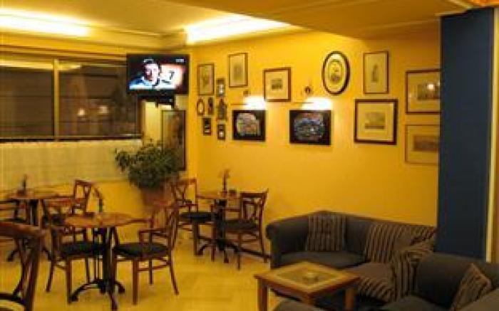 Nicola Hotel