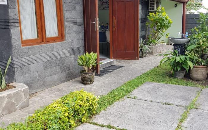 Embe Pitoe Syariah Gejayan Mitra RedDoorz