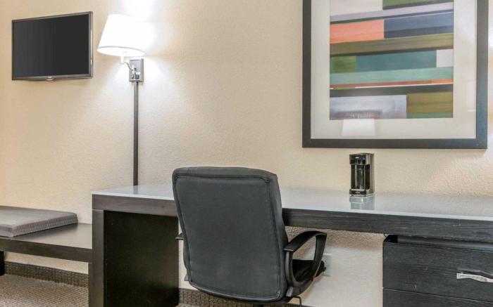 Quality Inn Northwest