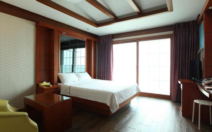 Benikea Hotel Mountain & Ocean Yangyang