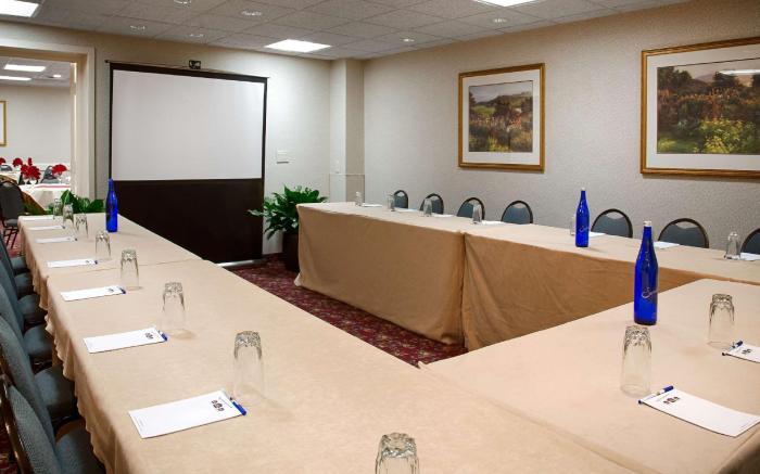 Best Western Plus Morristown Inn