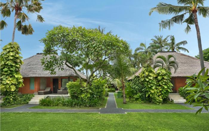 Legian Beach Villas