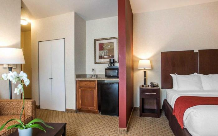 Comfort Suites Barstow near I-15