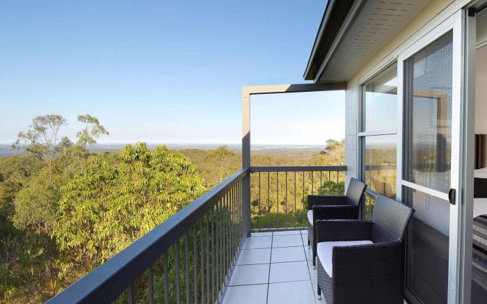 Mercure Clear Mountain Lodge Spa & Vineyard