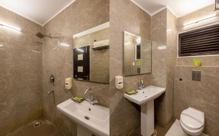 Chanchal Continental Hotel