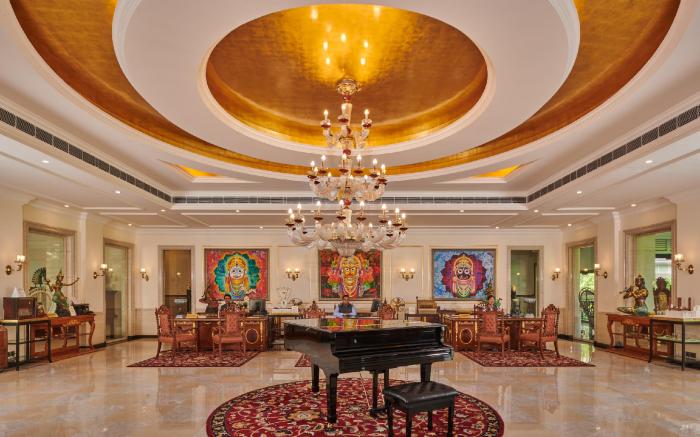 MAYFAIR Tea Resort