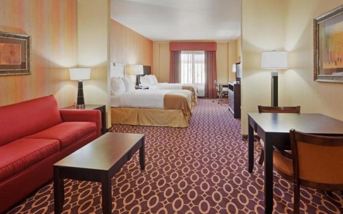 Holiday Inn Express Sacramento Cal Expo By IHG