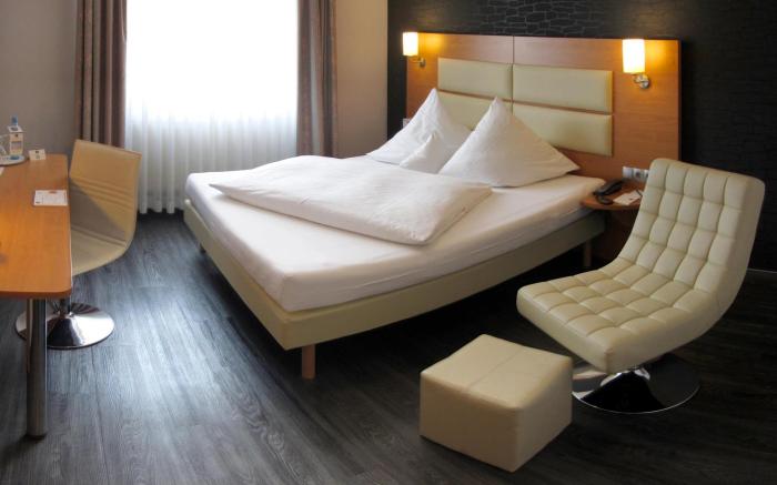 PLAZA INN Stuttgart Airport Messe