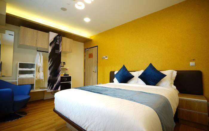five/6 Hotel Splendour