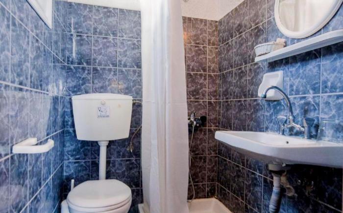 Artemis Suites Hotel