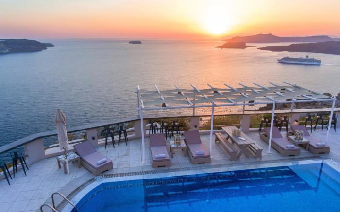 Grand View Hotel
