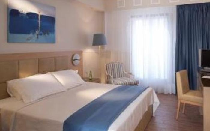 Lagos Mare Hotel