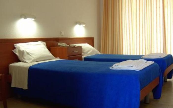 Morfeas Hotel