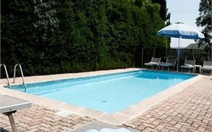 Hotel Cayrons Vence & St Paul de Vence
