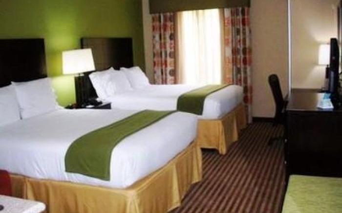 Holiday Inn Express & Suites Maumelle By IHG
