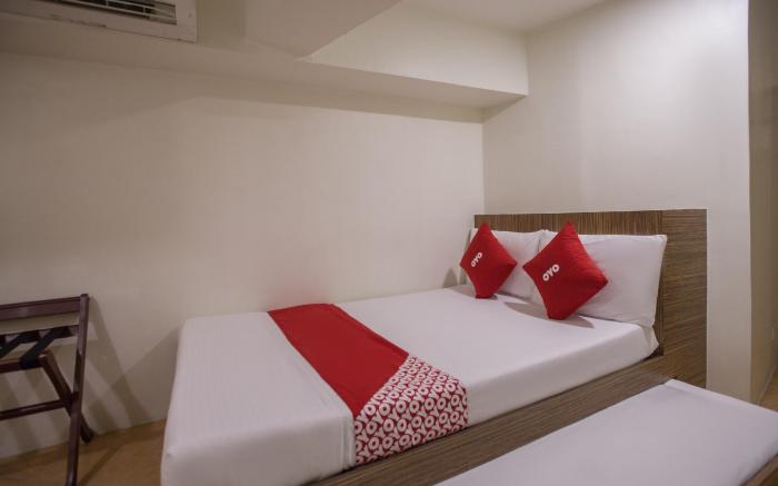 Circuit Hostel