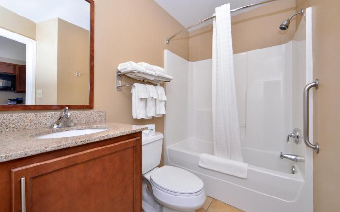 Candlewood Suites Kansas City Northeast By IHG