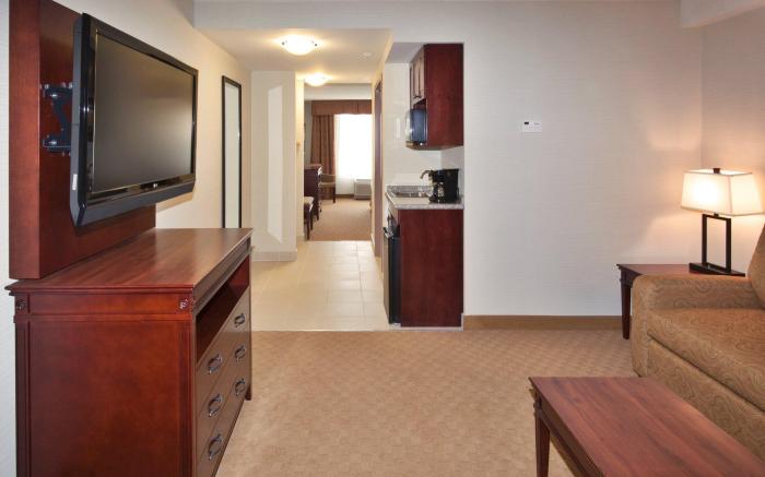 Holiday Inn Express Hotel & Suites Brockville By IHG