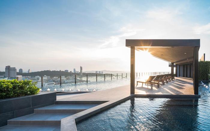 Pattaya Central Sea View Pool Suite