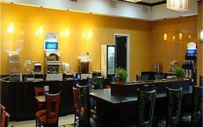 Holiday Inn Express Hotel & Suites Dallas West By IHG