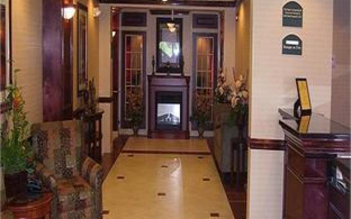 Holiday Inn Express Hotel & Suites Dickson By IHG