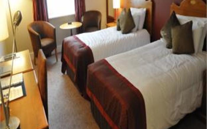 Rose And Crown Hotel