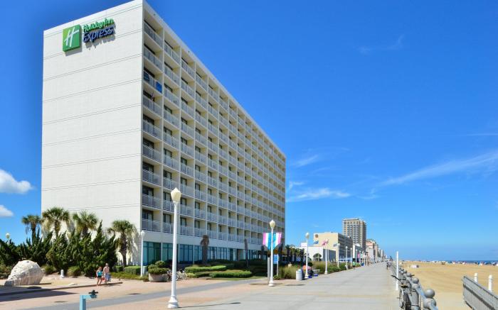 Holiday Inn Express & Suites VA Beach Oceanfront by IHG
