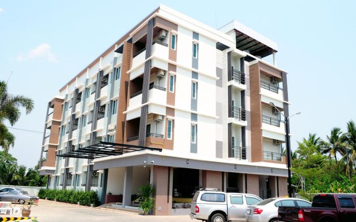 Paru Ville (service apartment)