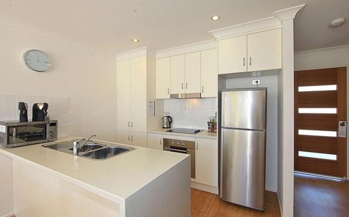 Alexandra Apartments
