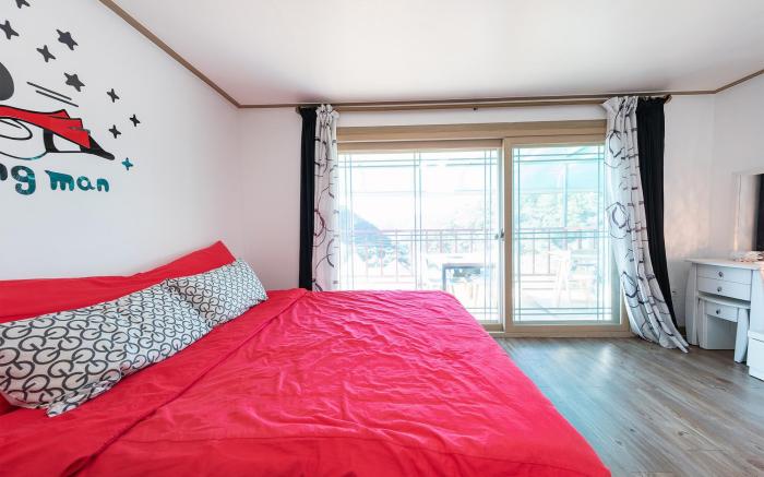 Hongcheon Suar Pension