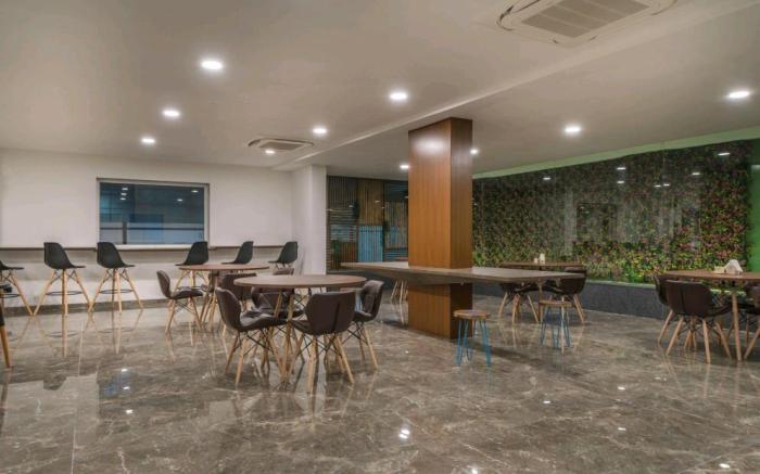 SKYLA Studios & Suites Jubilee Hill