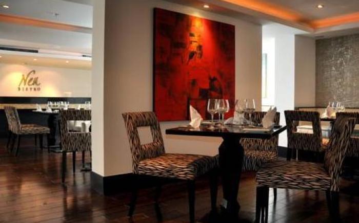 Le Parc Hotel, Beyond Stars