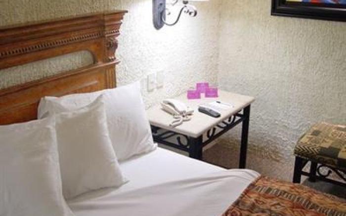 Hotel Victoria Express