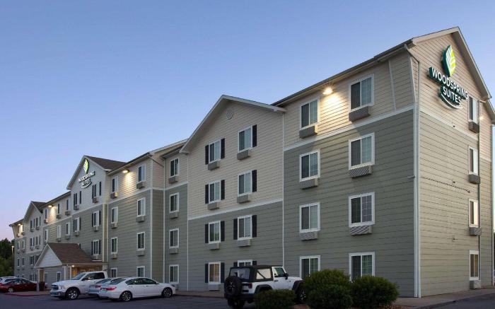 WoodSpring Suites Clarksville Ft. Campbell