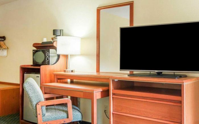 Econo Lodge Portland Downtown