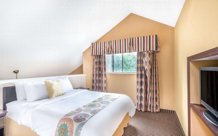 Hawthorn Extended Stay by Wyndham Dayton