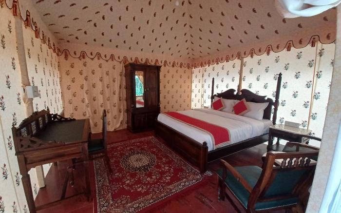 Royal Pushkar Camps
