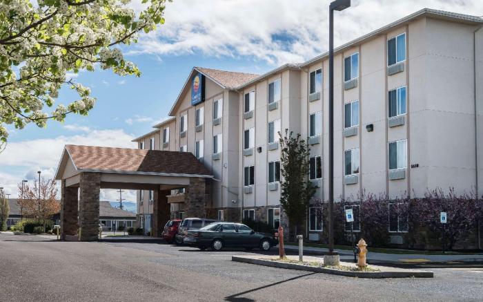 Comfort Inn & Suites