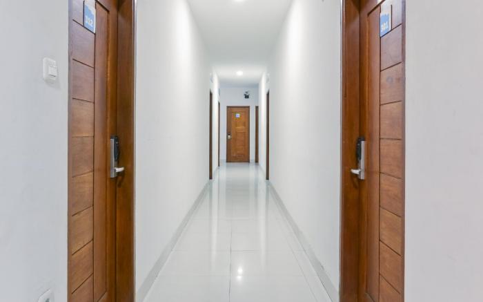 RedDoorz Plus @ Cemara Asri Medan